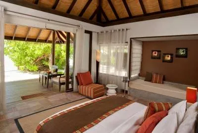 Velassaru Maldives 5*