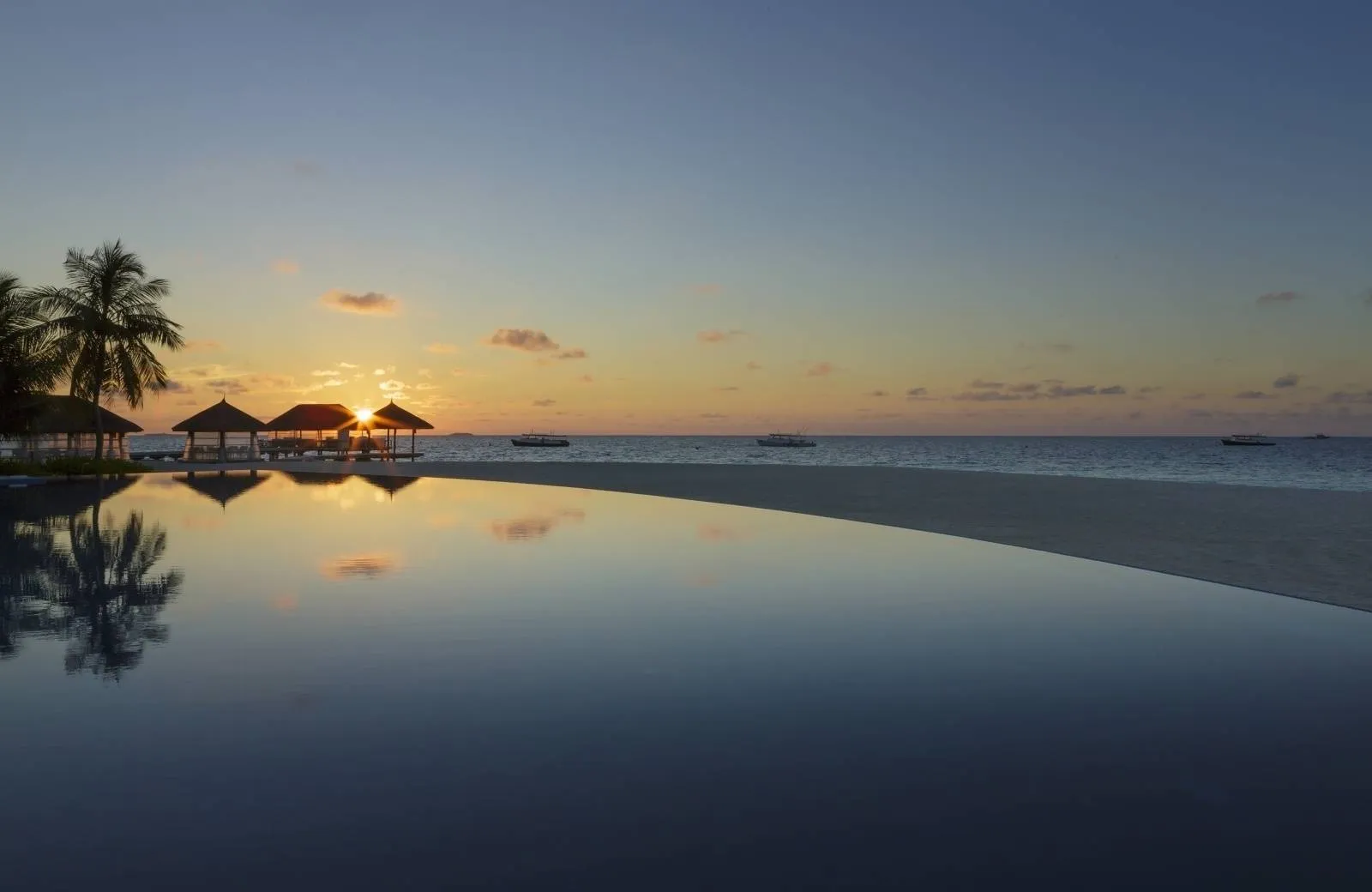 Velassaru Maldives 5*