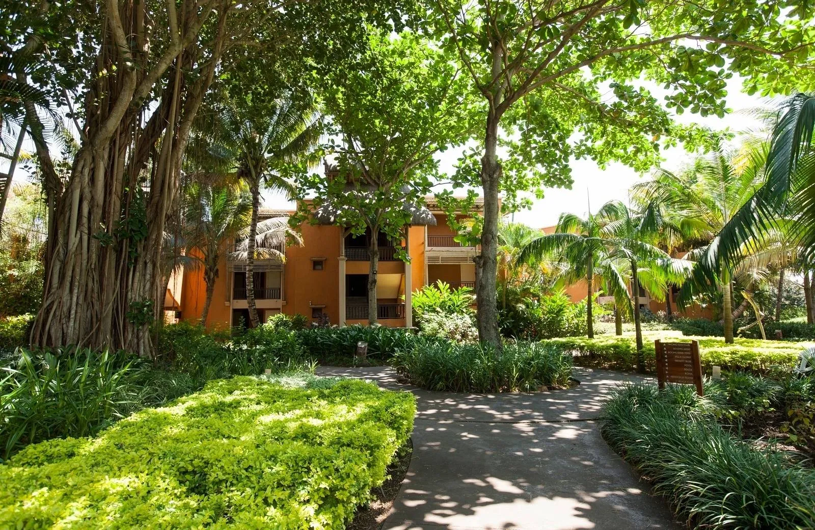 Heritage Awali Golf & Spa Resort 5*