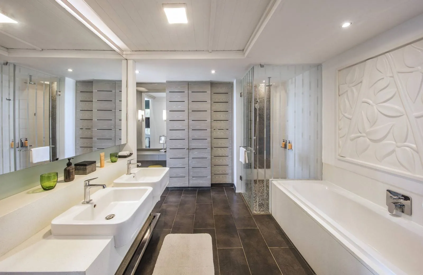 Long Beach, A Sunlife Resort 5*