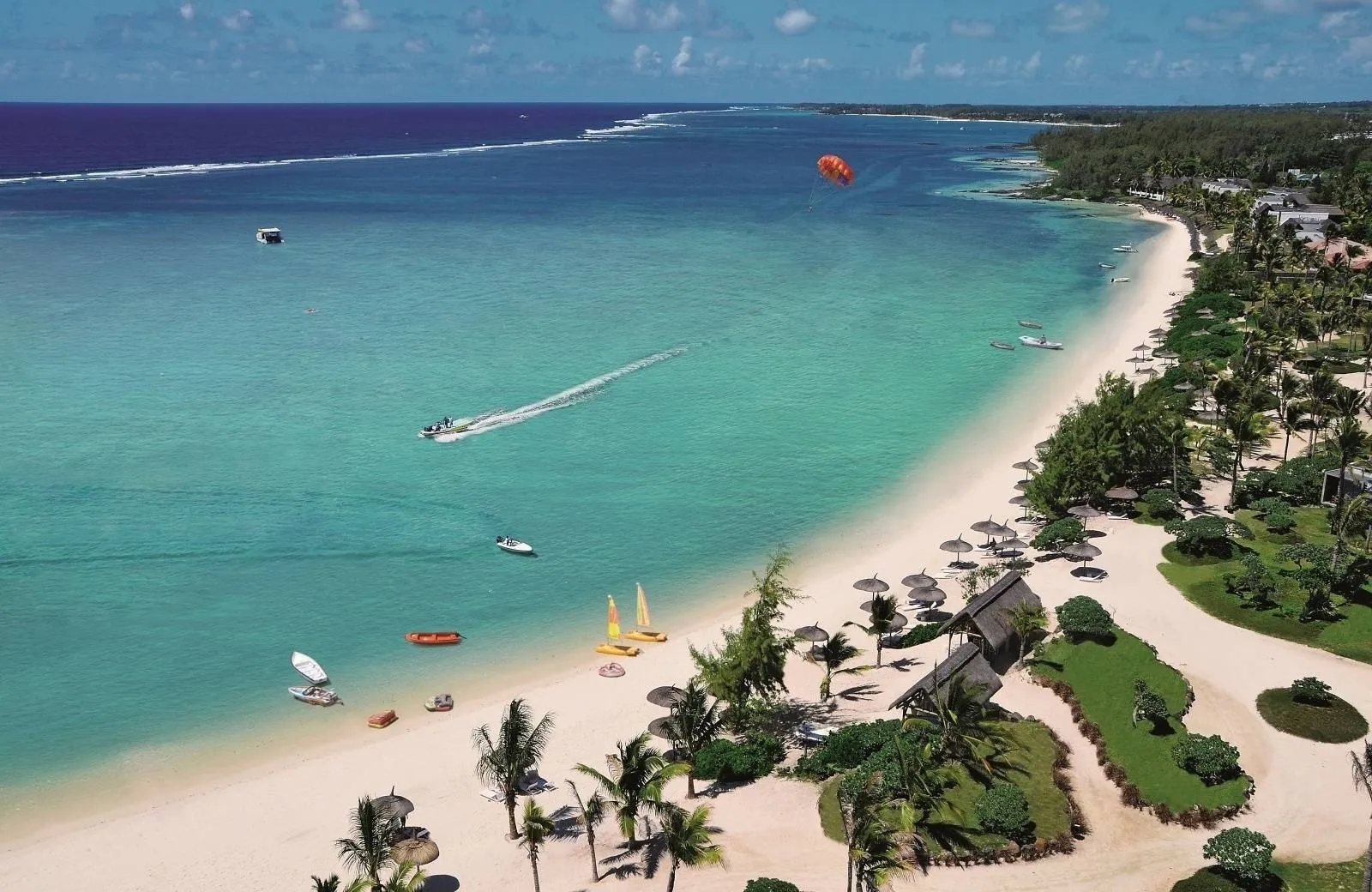 Long Beach, A Sunlife Resort 5*