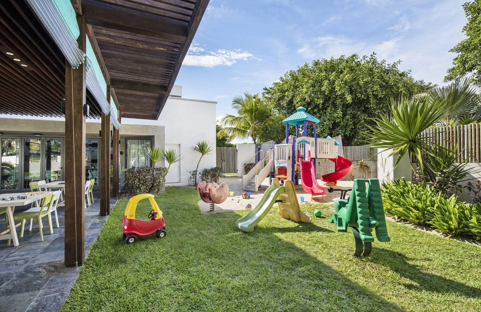 Long Beach, A Sunlife Resort 5*