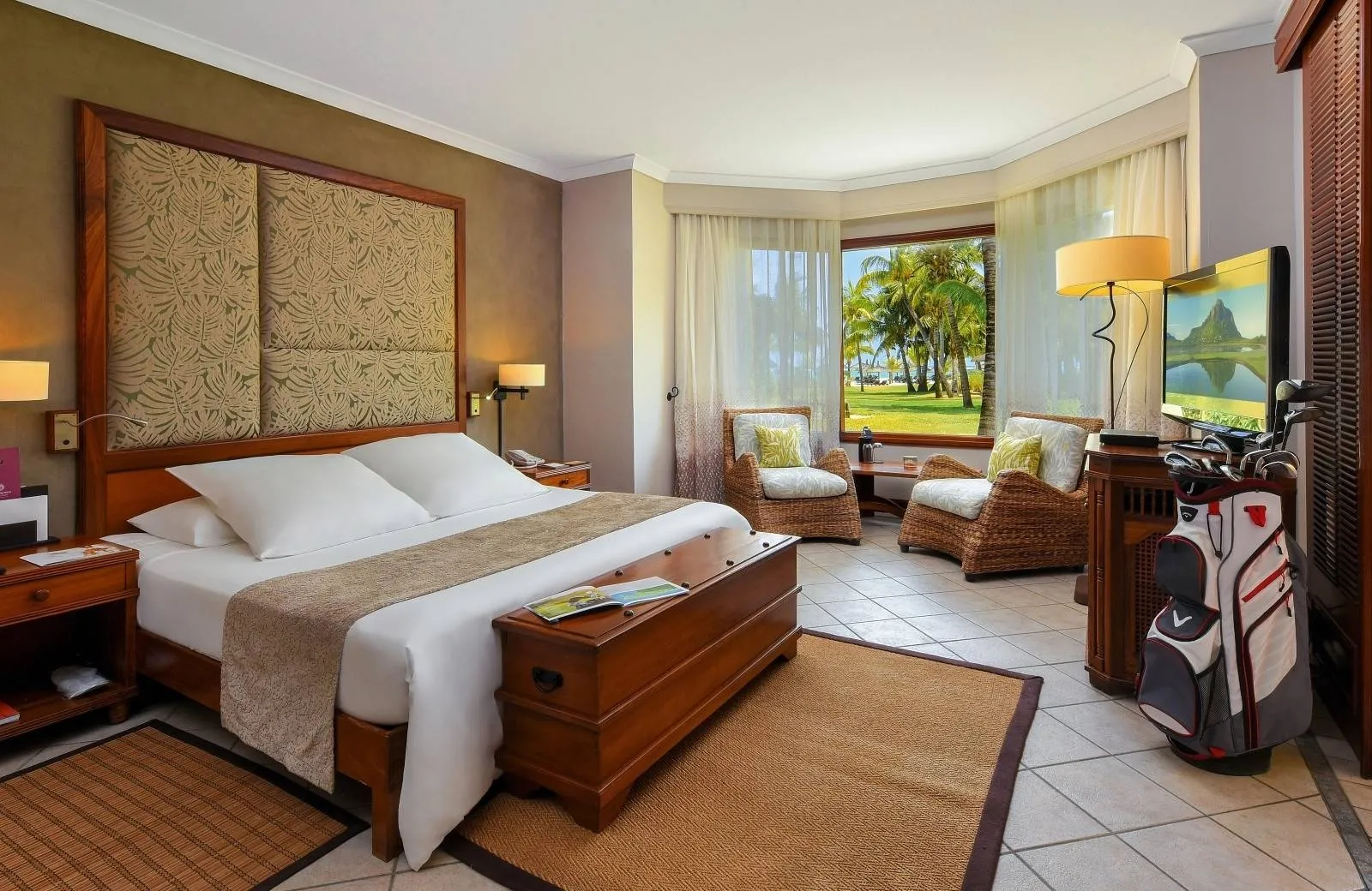 Dinarobin Beachcomber Golf Resort & Spa 5*