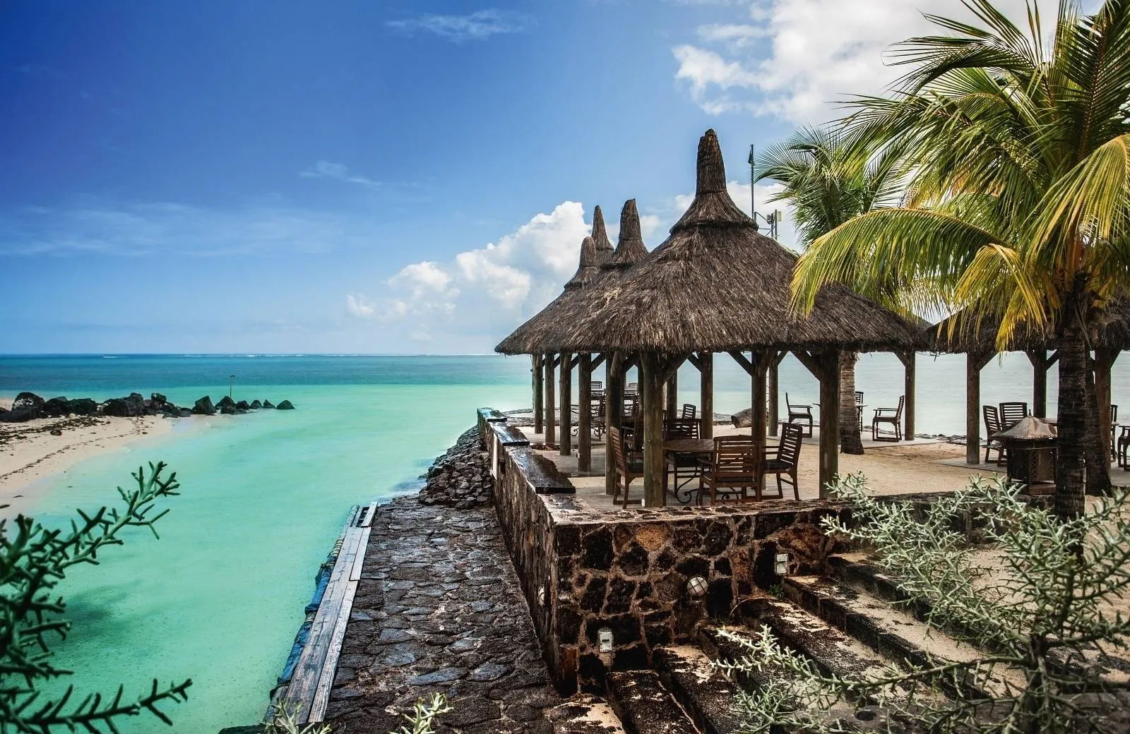 Paradis Beachcomber Golf Resort & Spa 5*