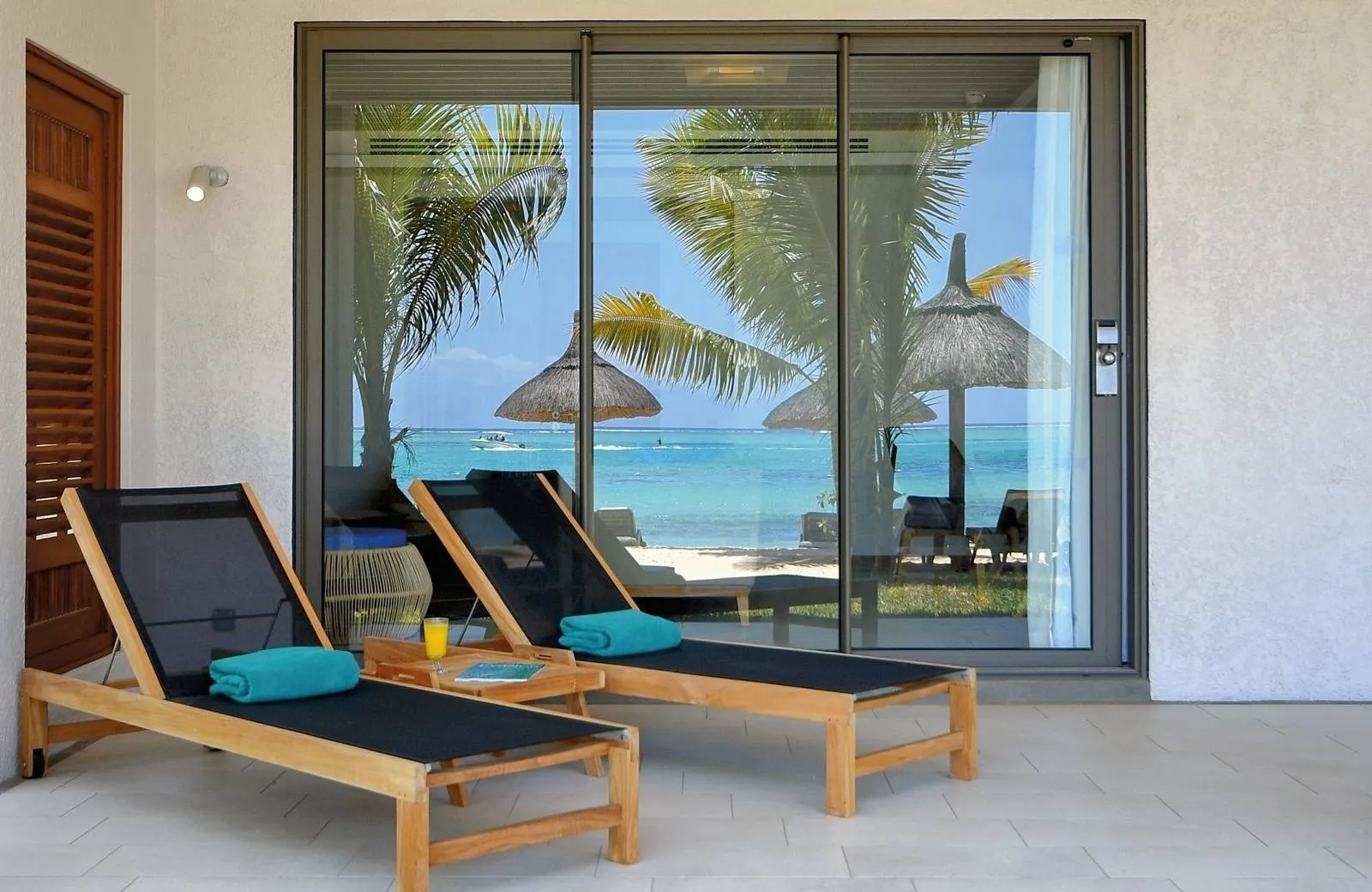 Paradis Beachcomber Golf Resort & Spa 5*