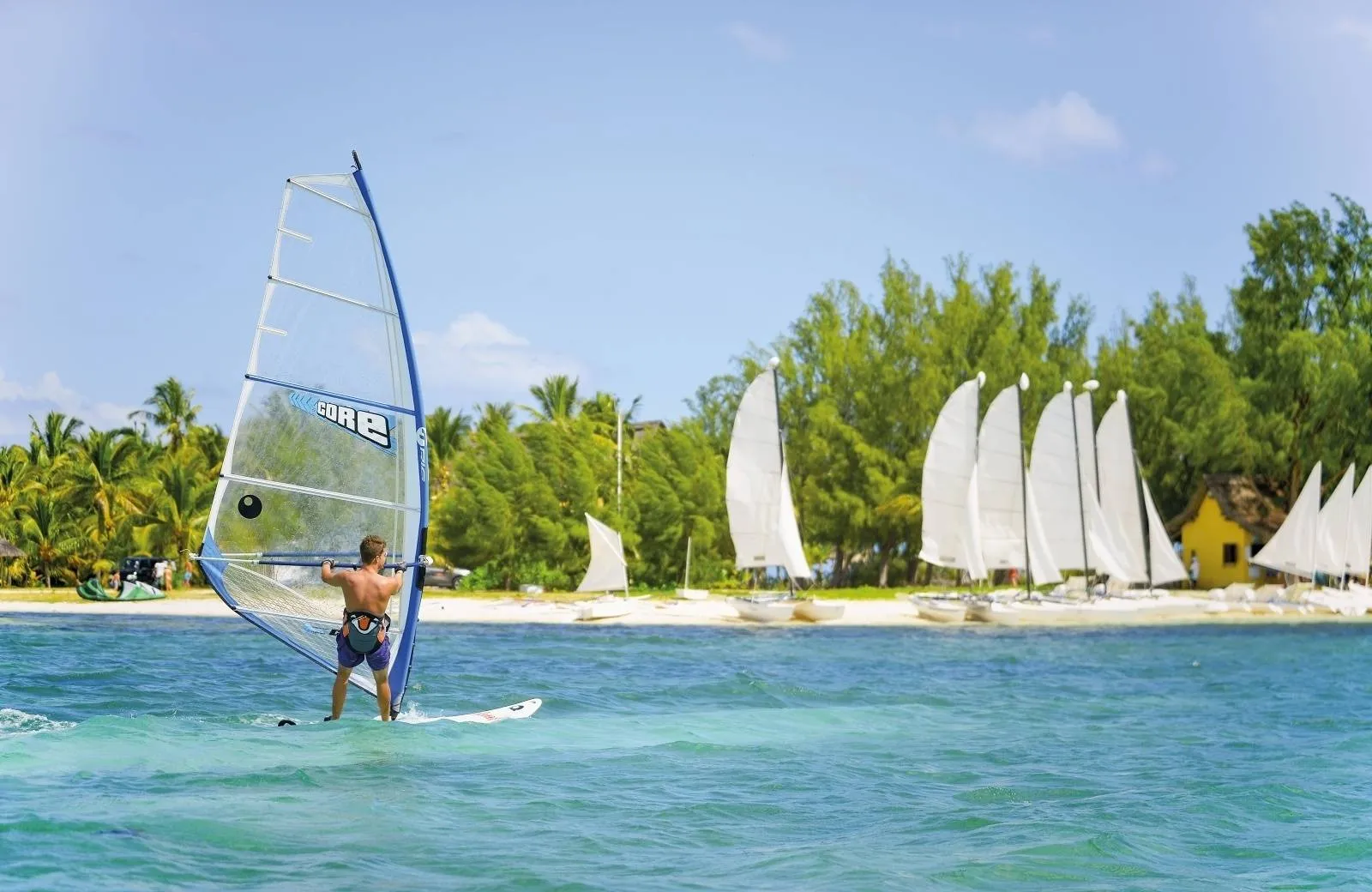 Paradis Beachcomber Golf Resort & Spa 5*