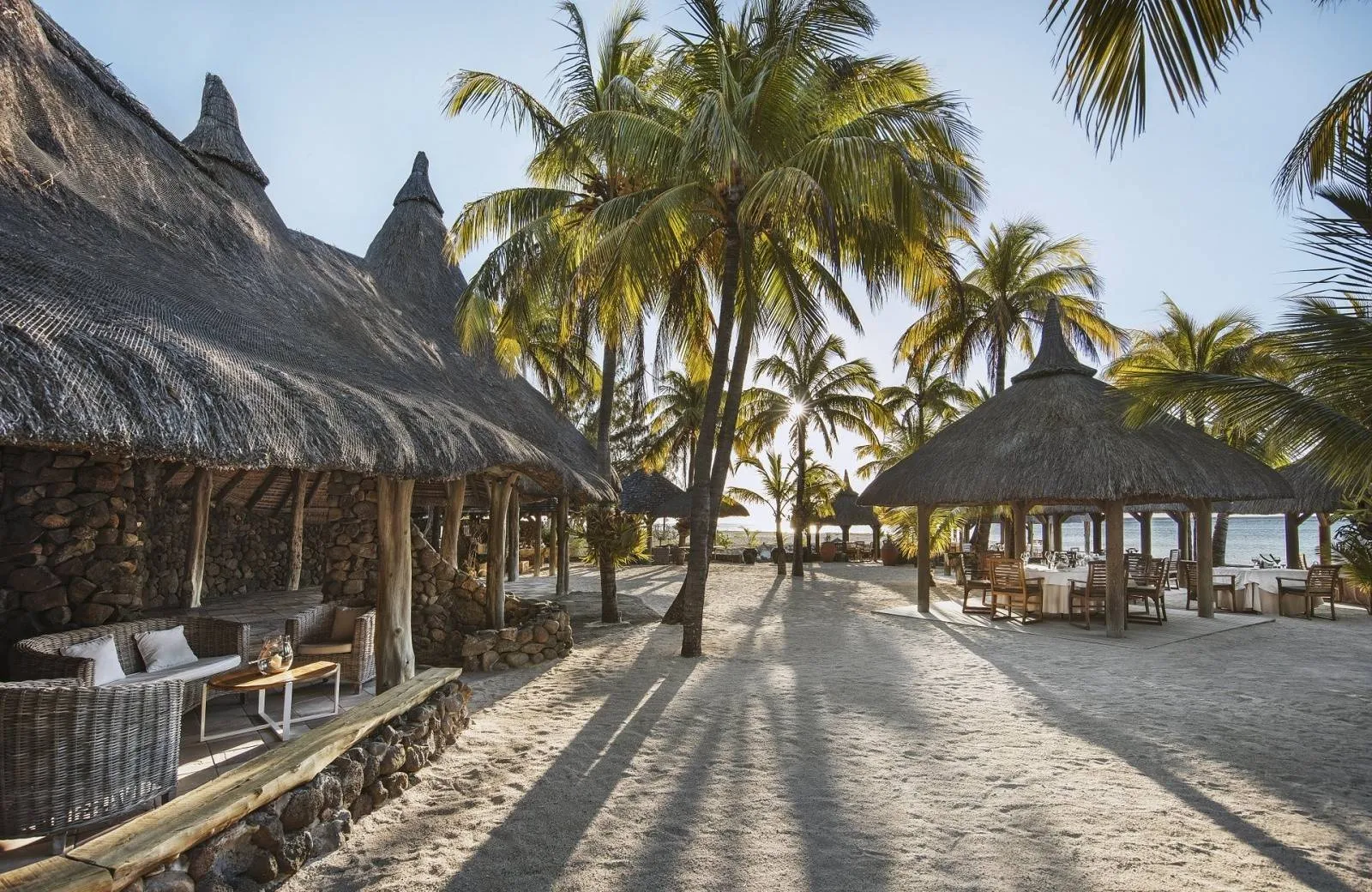 Paradis Beachcomber Golf Resort & Spa 5*