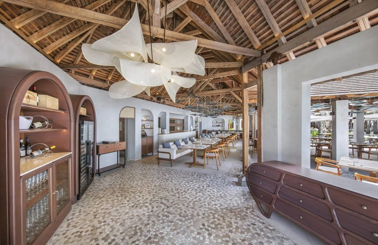 Paradis Beachcomber Golf Resort & Spa 5*