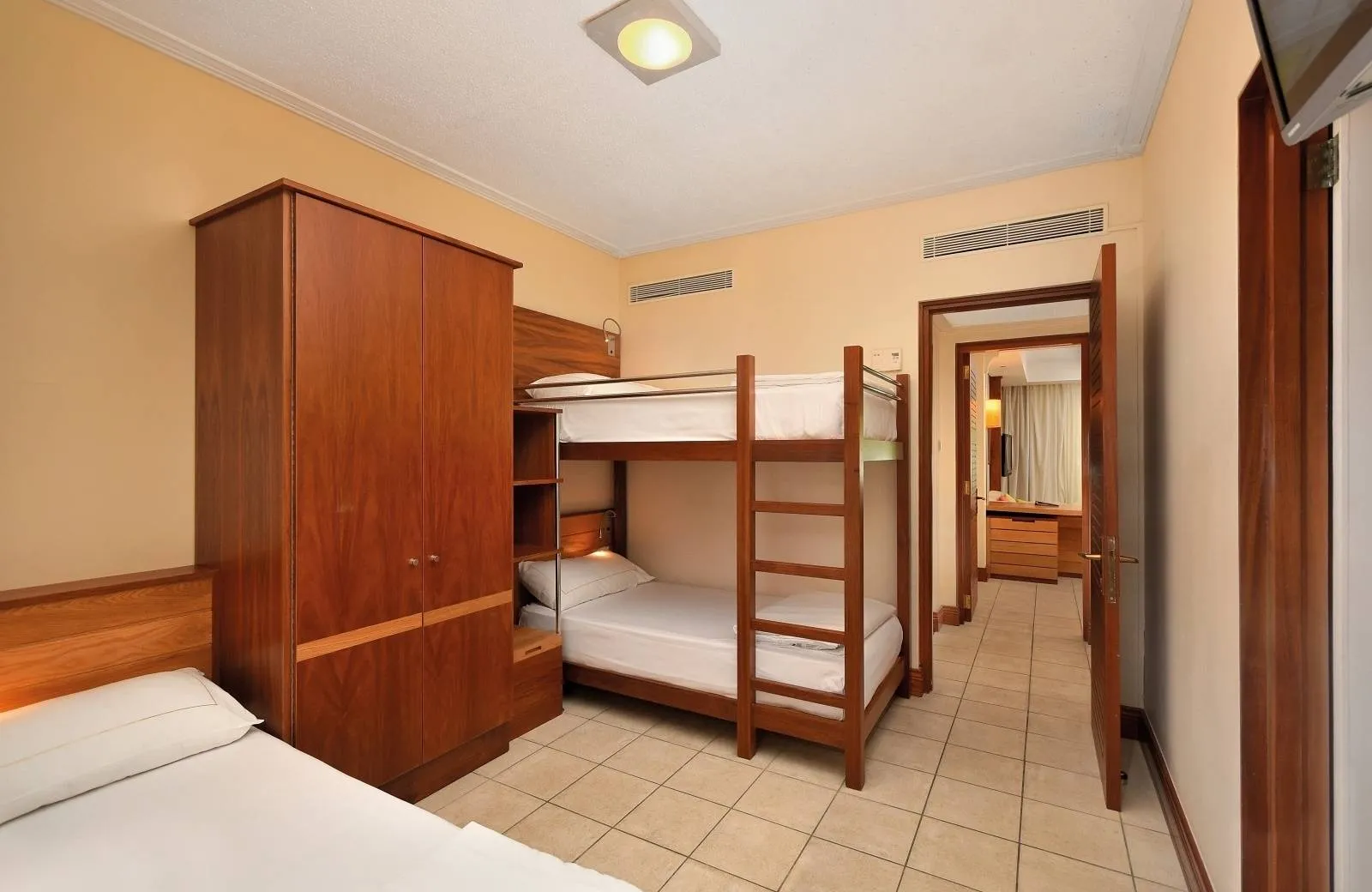 Shandrani Beachcomber Resort & Spa 4*