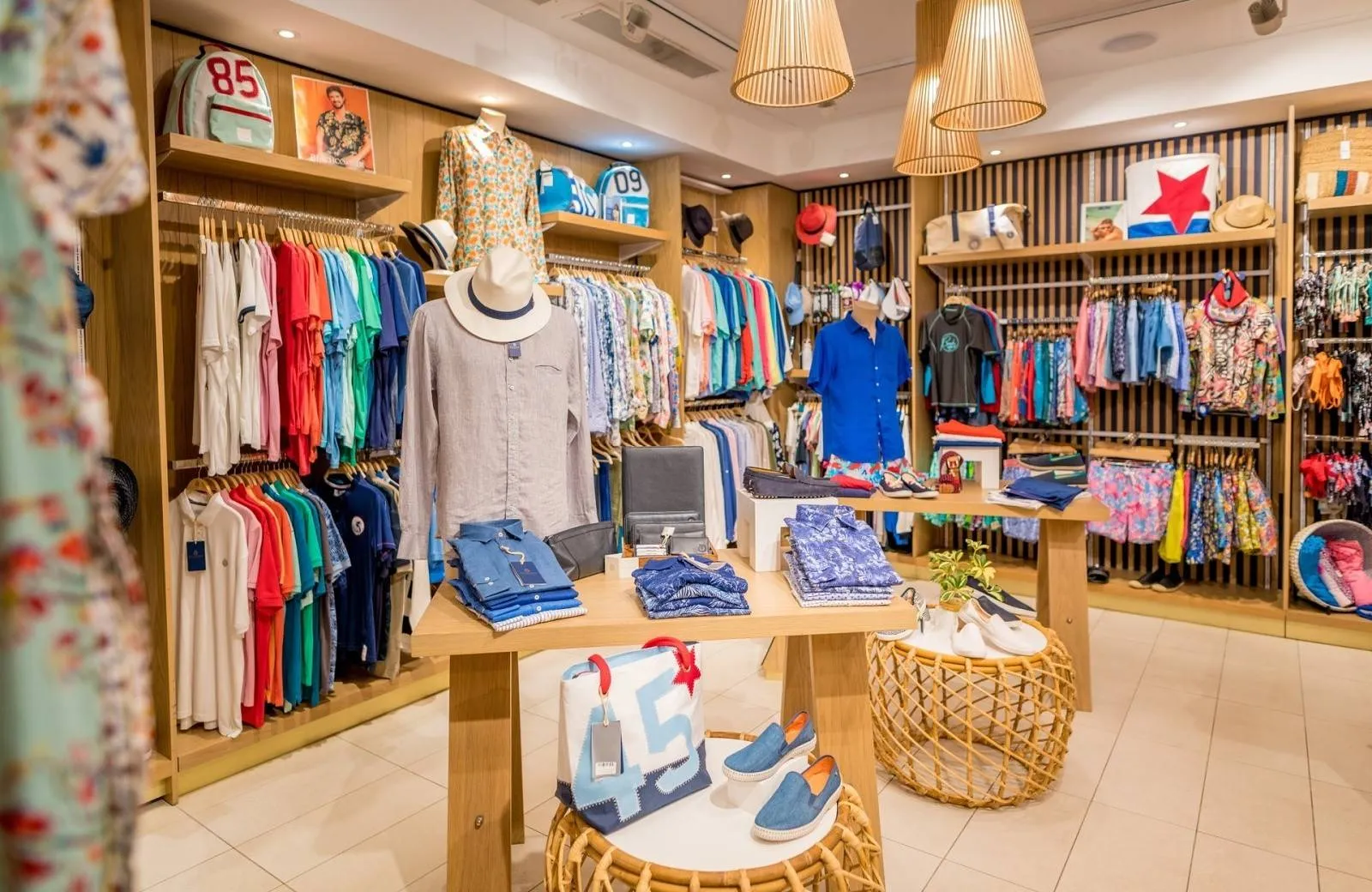 Victoria Beachcomber Resort & Spa 4*