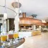 Victoria Beachcomber Resort & Spa 4*