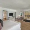 Victoria Beachcomber Resort & Spa 4*