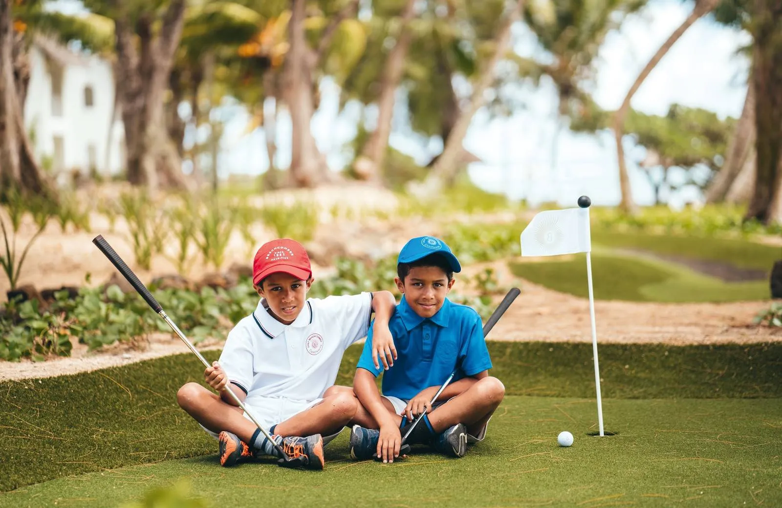 Canonnier Beachcomber Golf Resort & Spa 4*