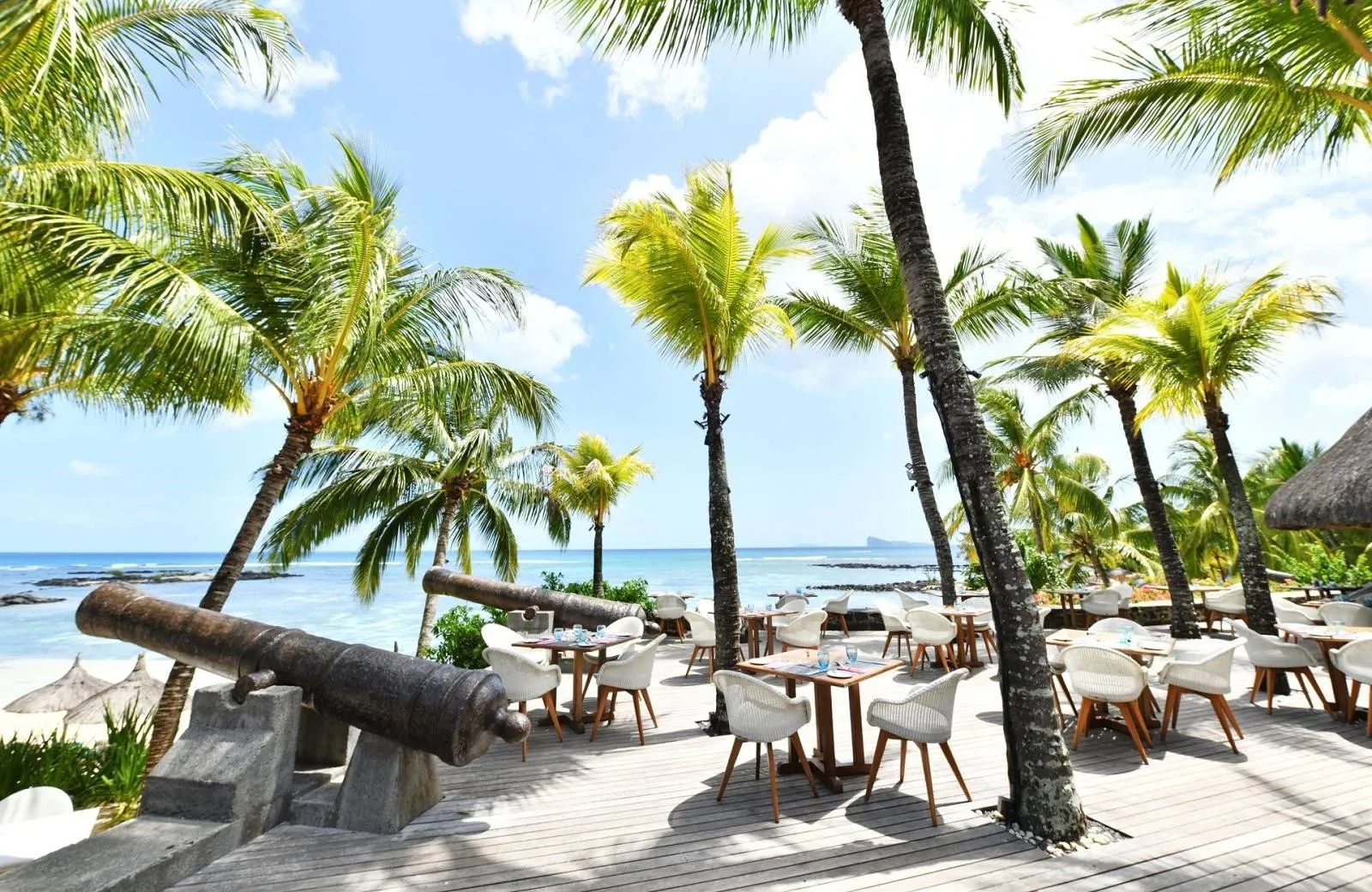 Canonnier Beachcomber Golf Resort & Spa 4*