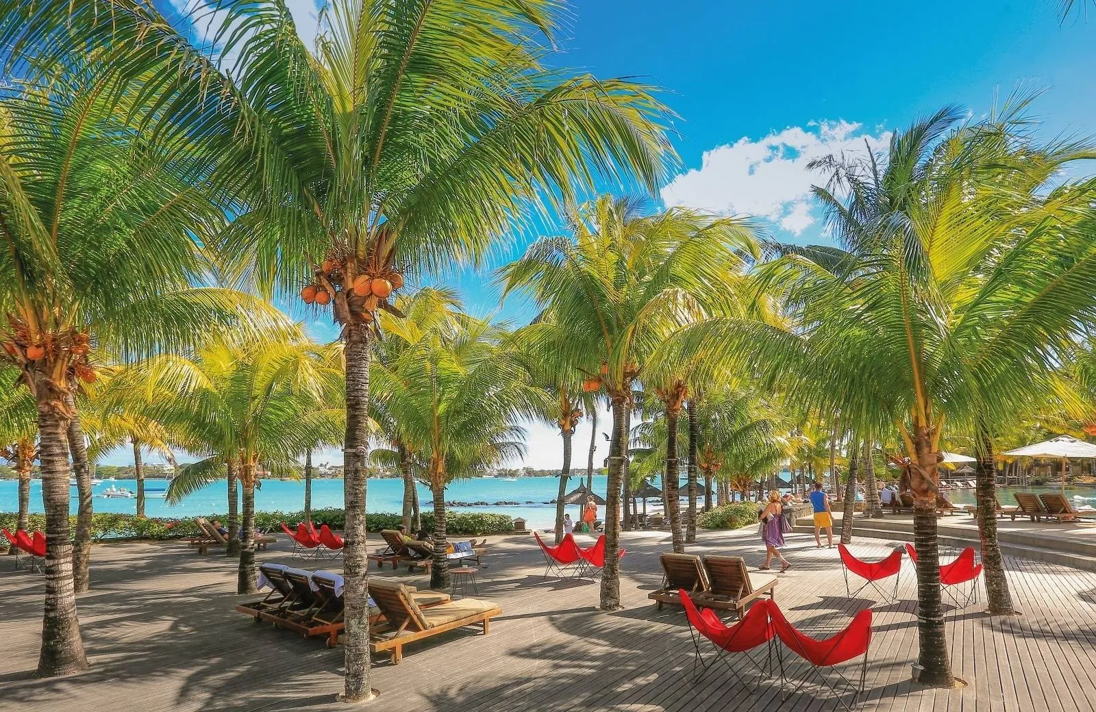 Mauricia Beachcomber Resort & Spa 4*