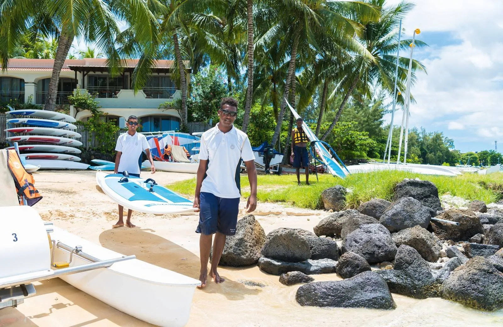 Mauricia Beachcomber Resort & Spa 4*