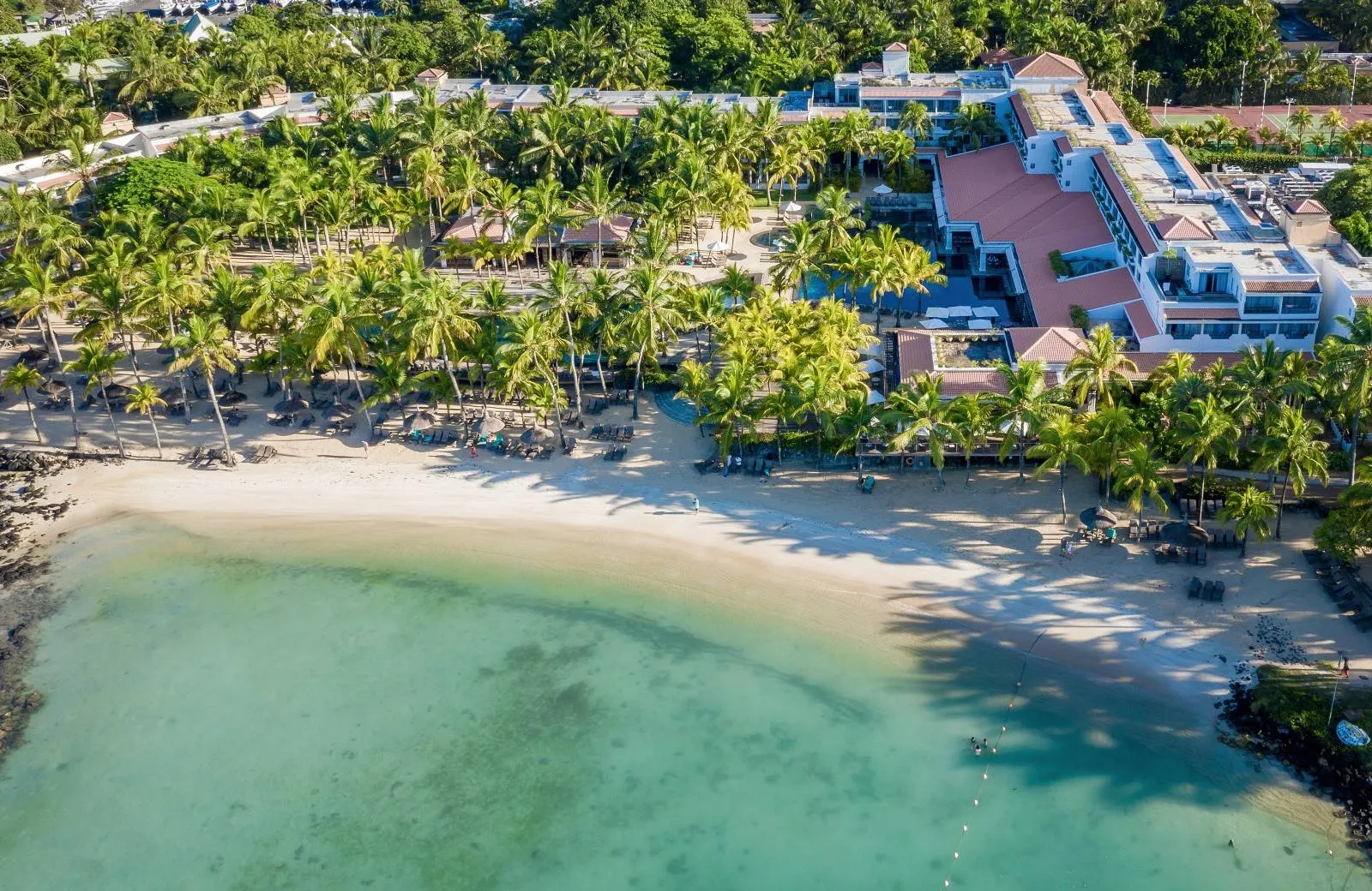 Mauricia Beachcomber Resort & Spa 4*