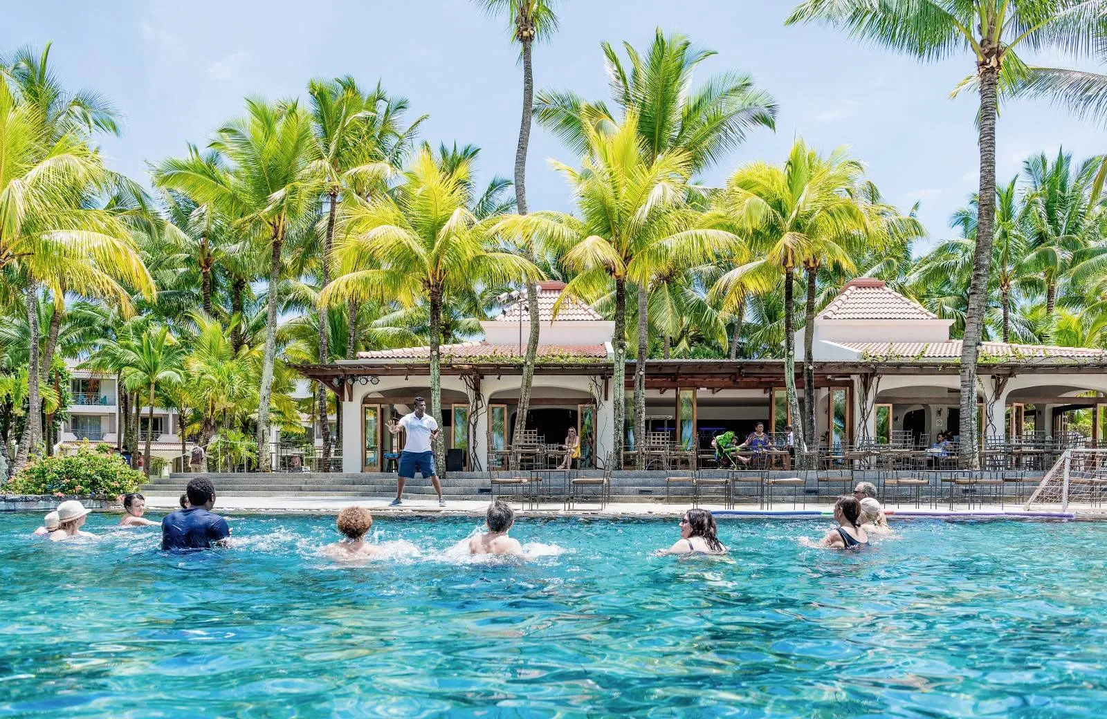 Mauricia Beachcomber Resort & Spa 4*