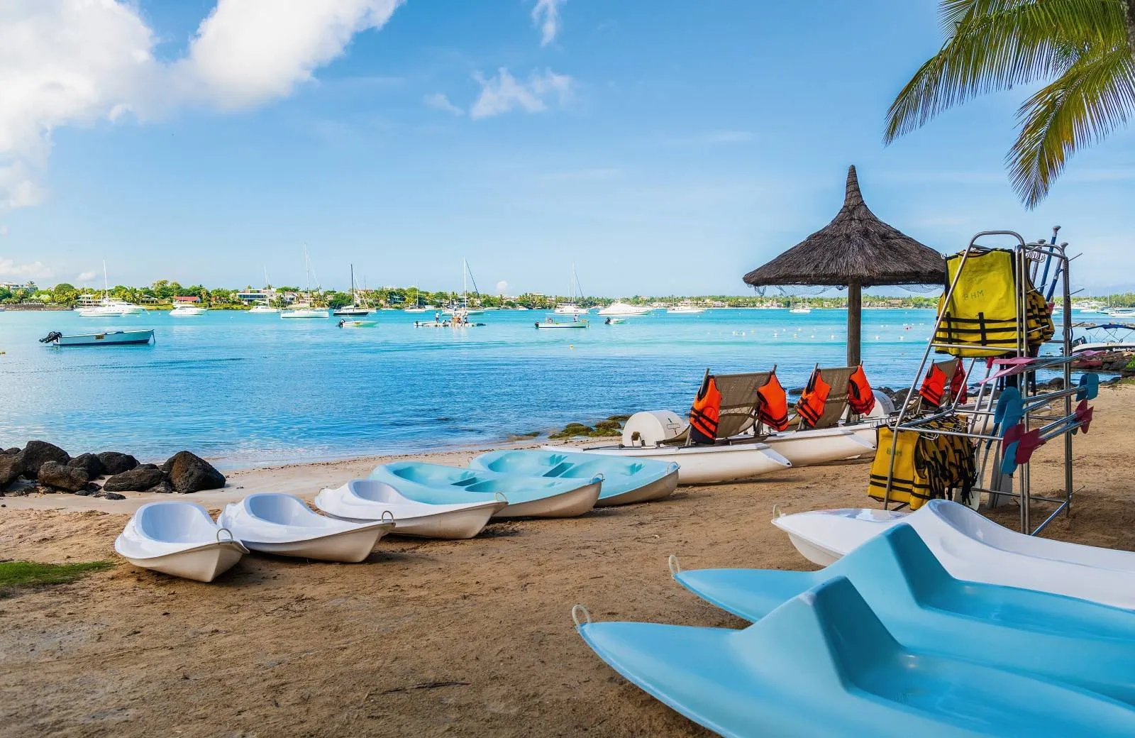 Mauricia Beachcomber Resort & Spa 4*