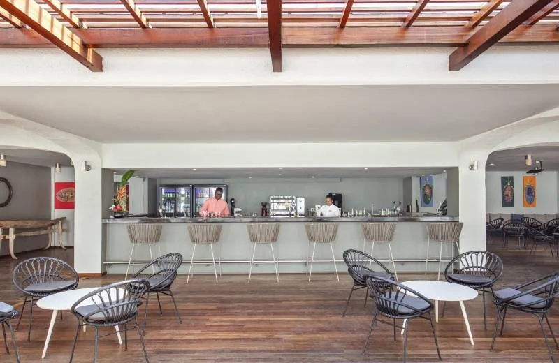 Mauricia Beachcomber Resort & Spa 4*