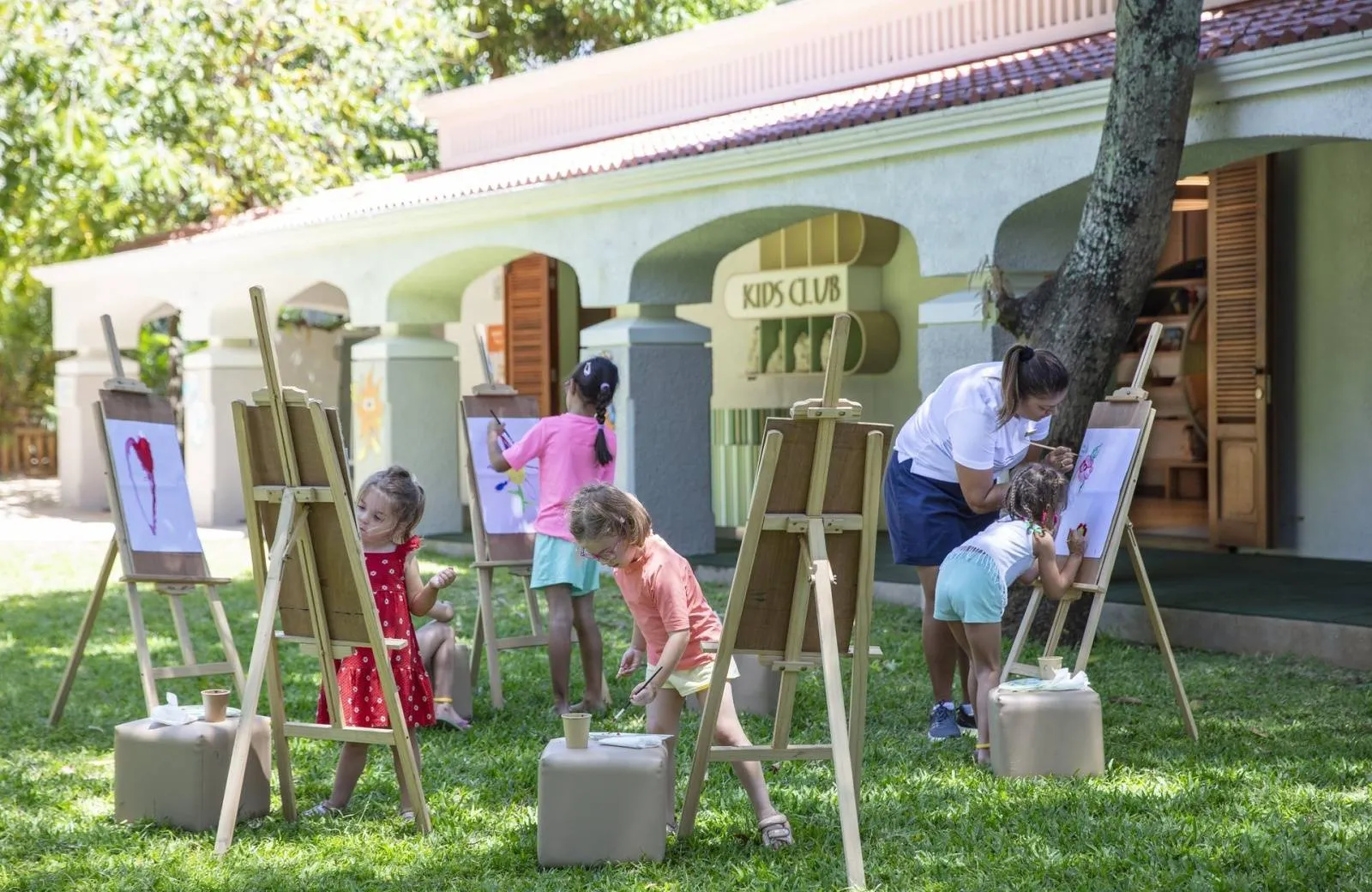 Mauricia Beachcomber Resort & Spa 4*