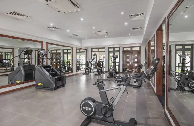 Mauricia Beachcomber Resort & Spa 4*