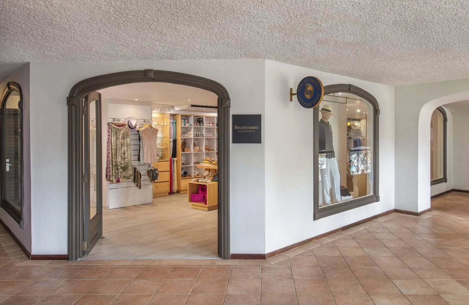 Mauricia Beachcomber Resort & Spa 4*