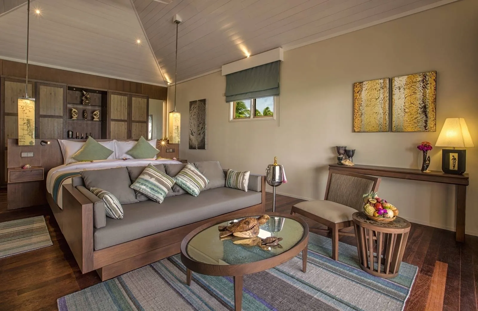 Hurawalhi Island Resort 5*