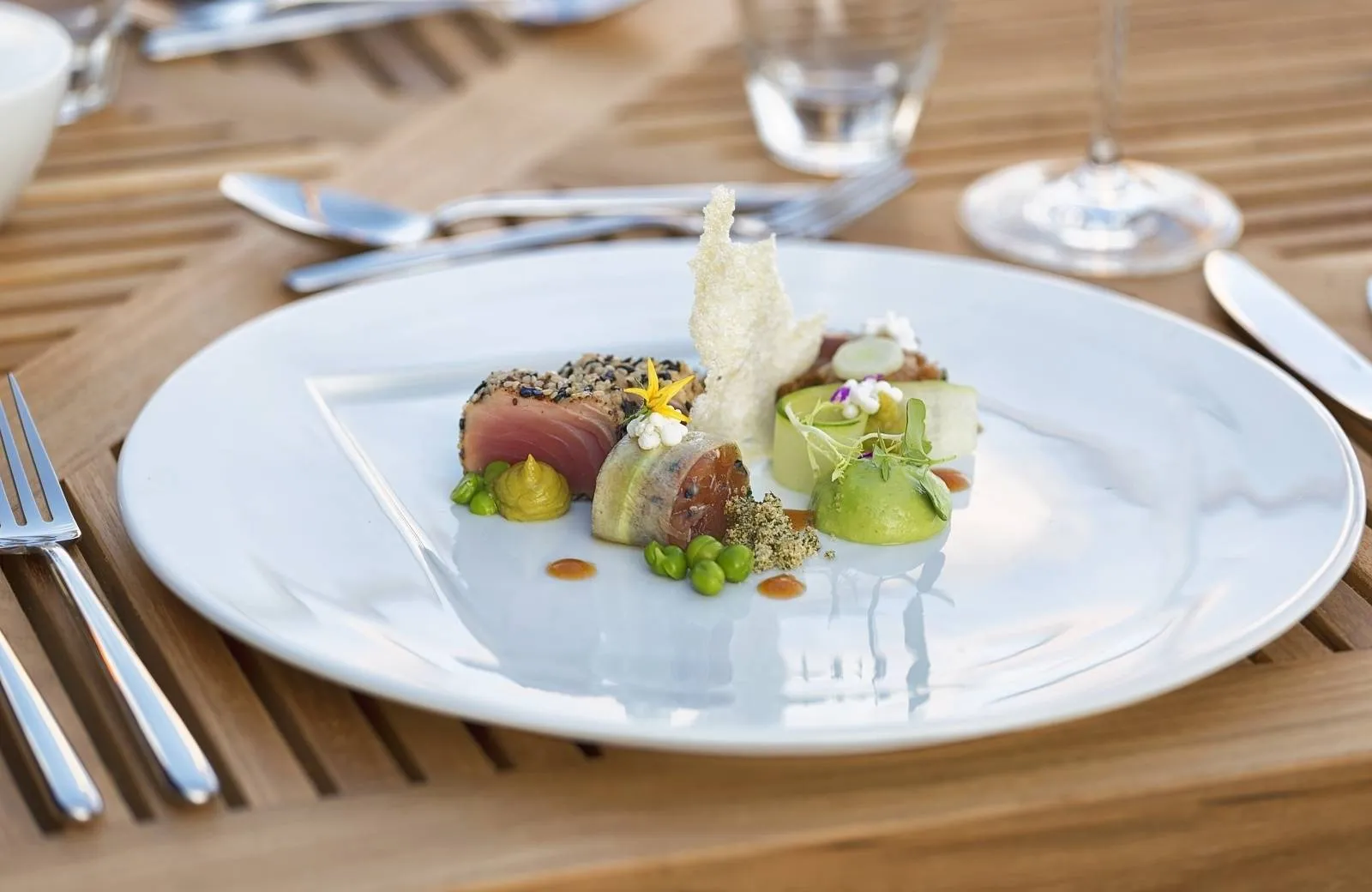 Hurawalhi Island Resort 5*