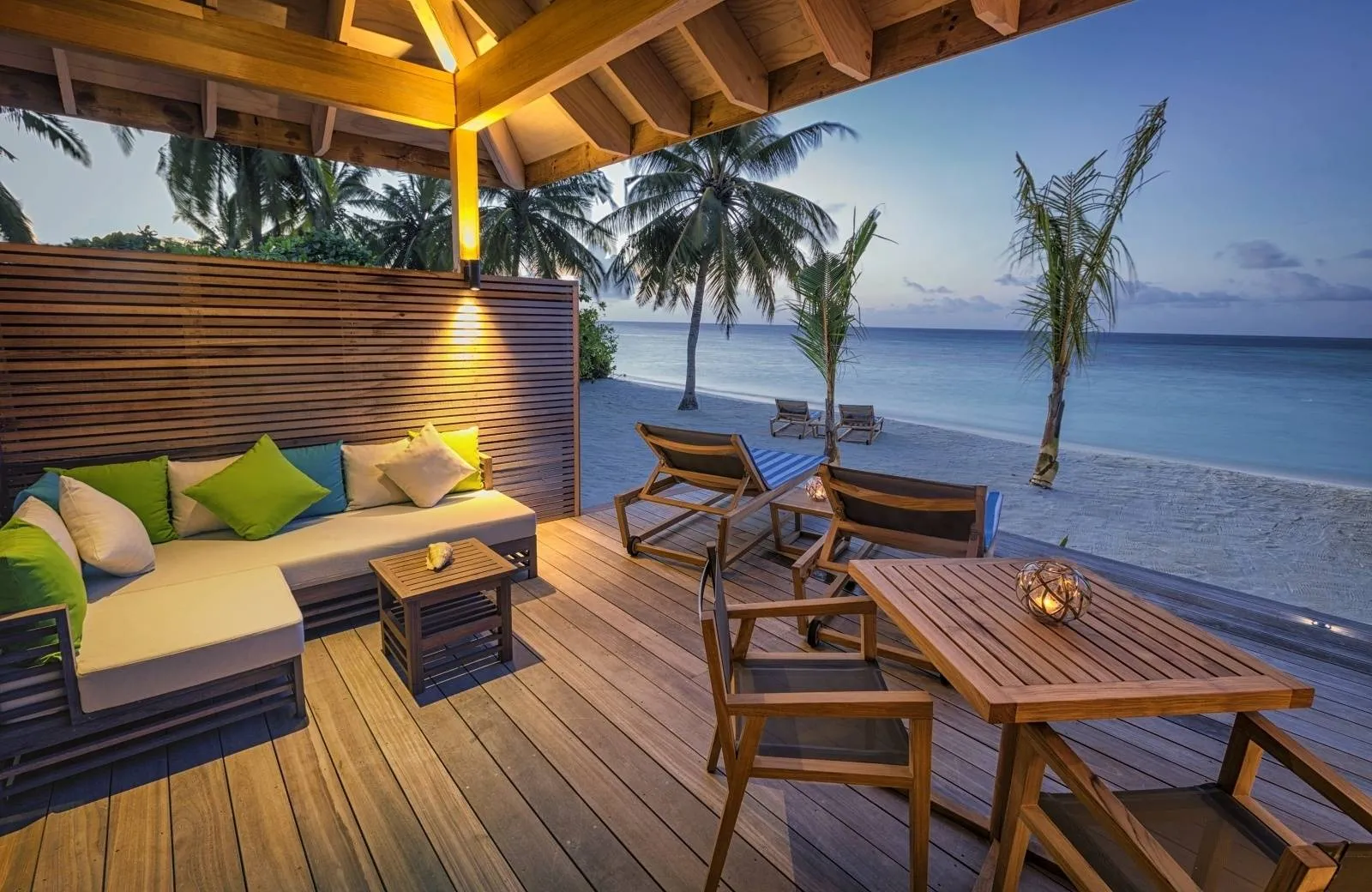 Hurawalhi Island Resort 5*