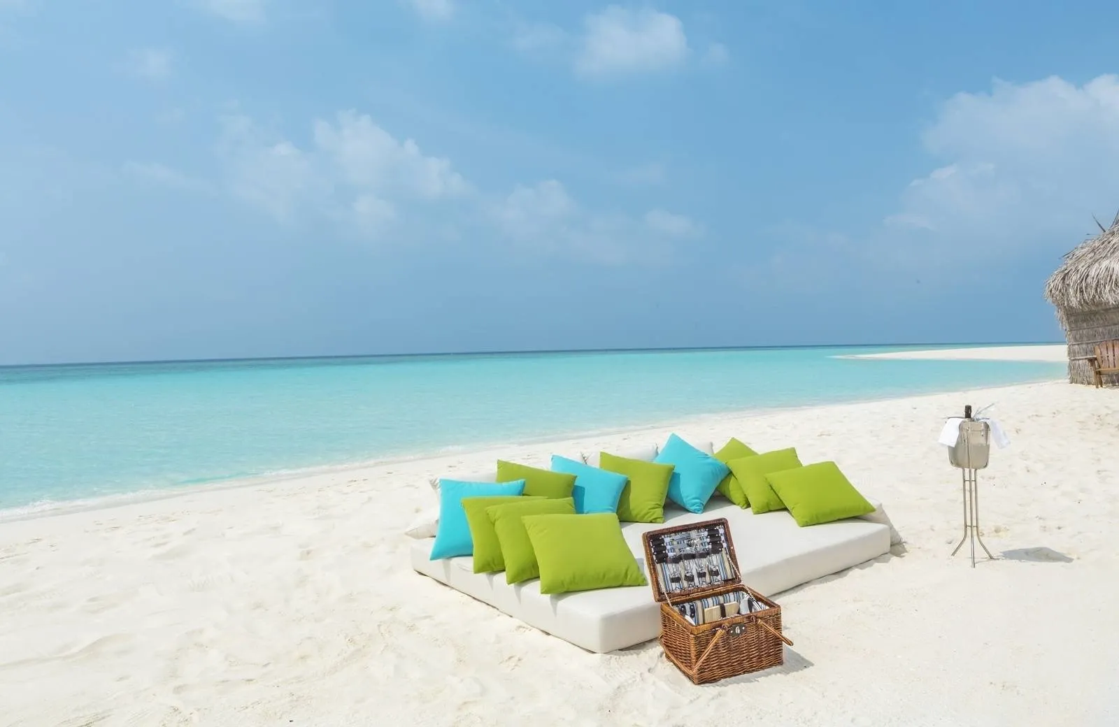 Hurawalhi Island Resort 5*