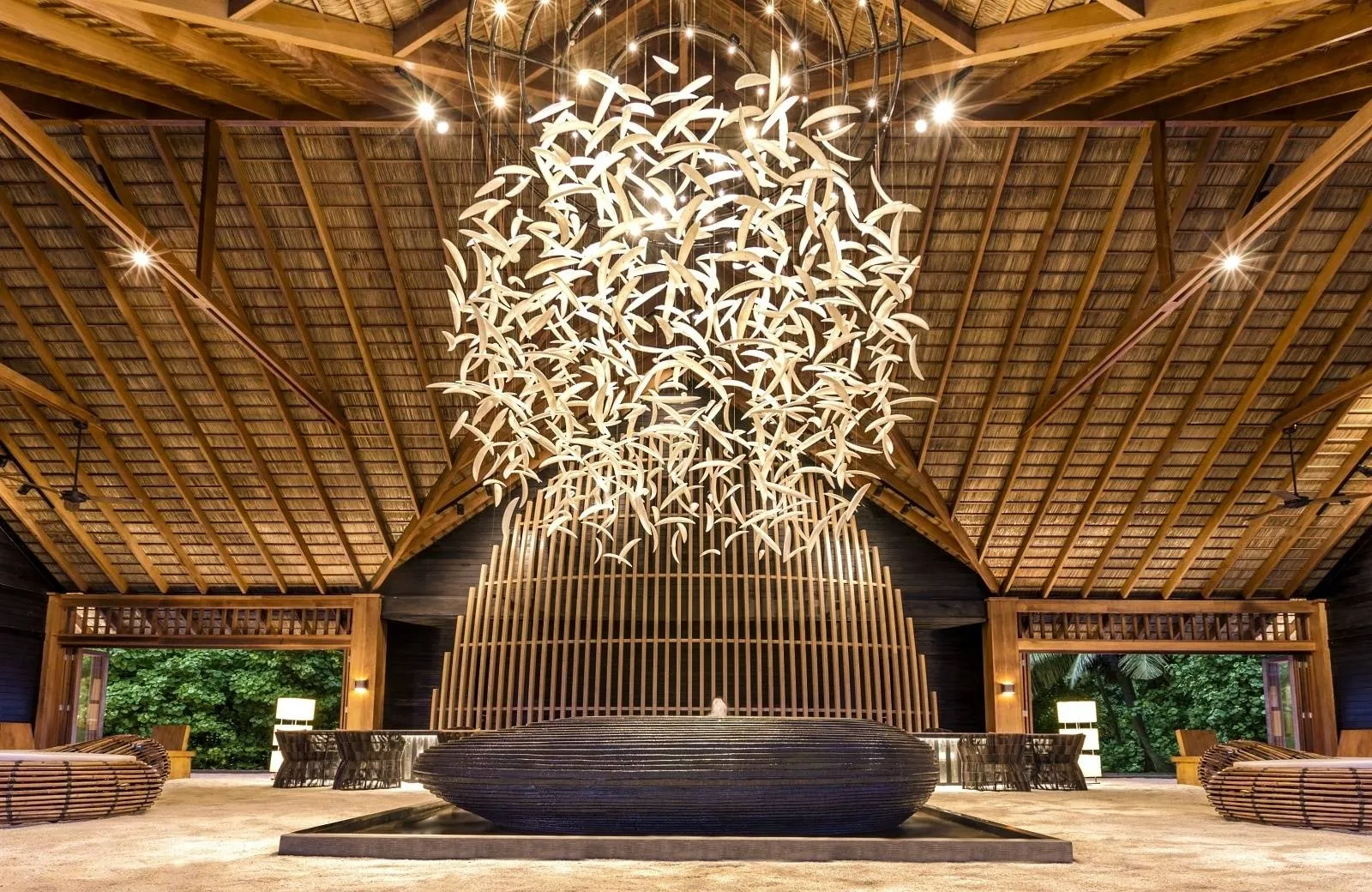 Hurawalhi Island Resort 5*