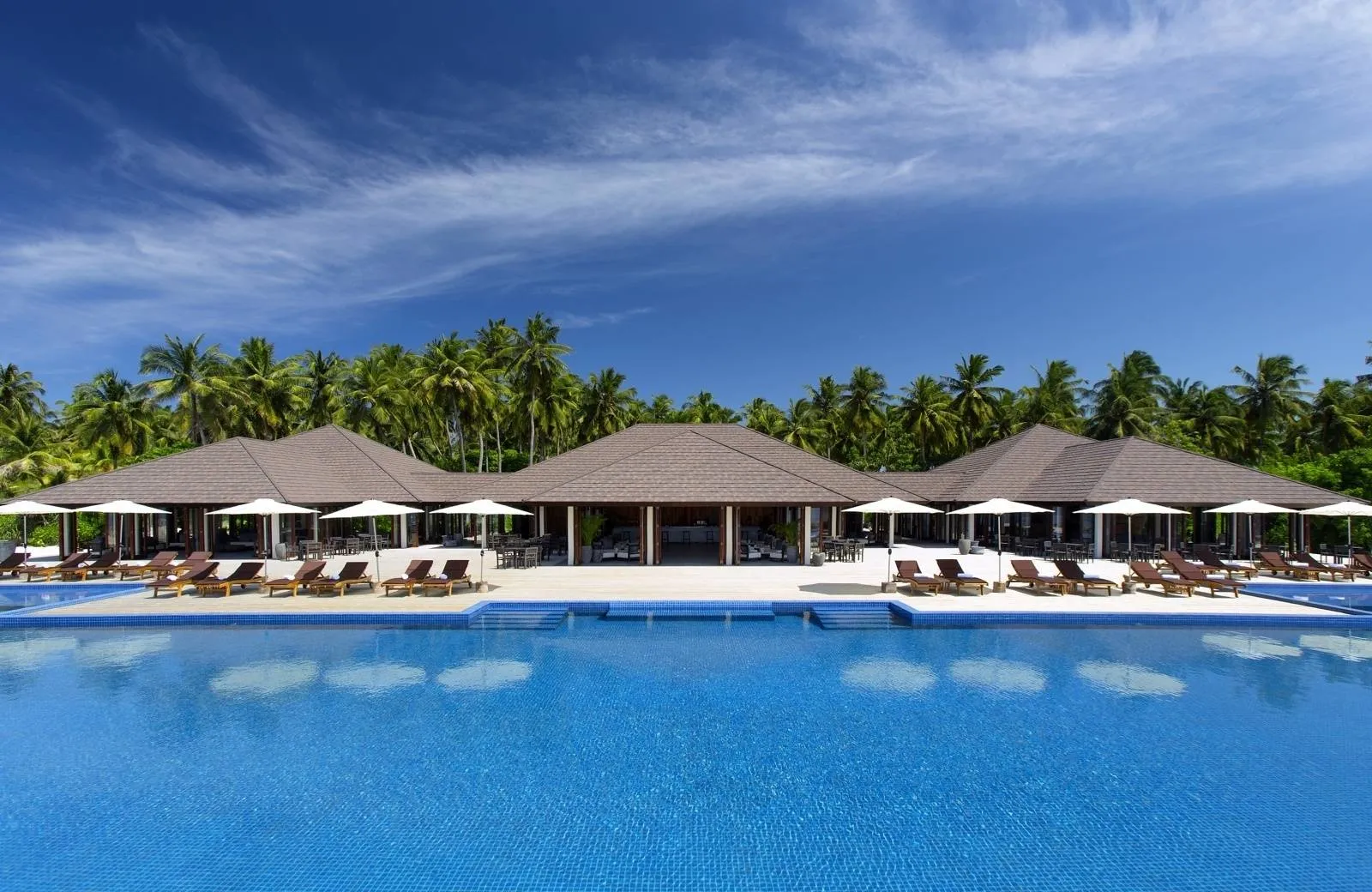 Atmosphere Kanifushi Maldives 5*