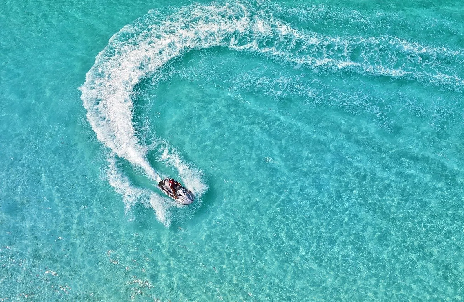 Atmosphere Kanifushi Maldives 5*