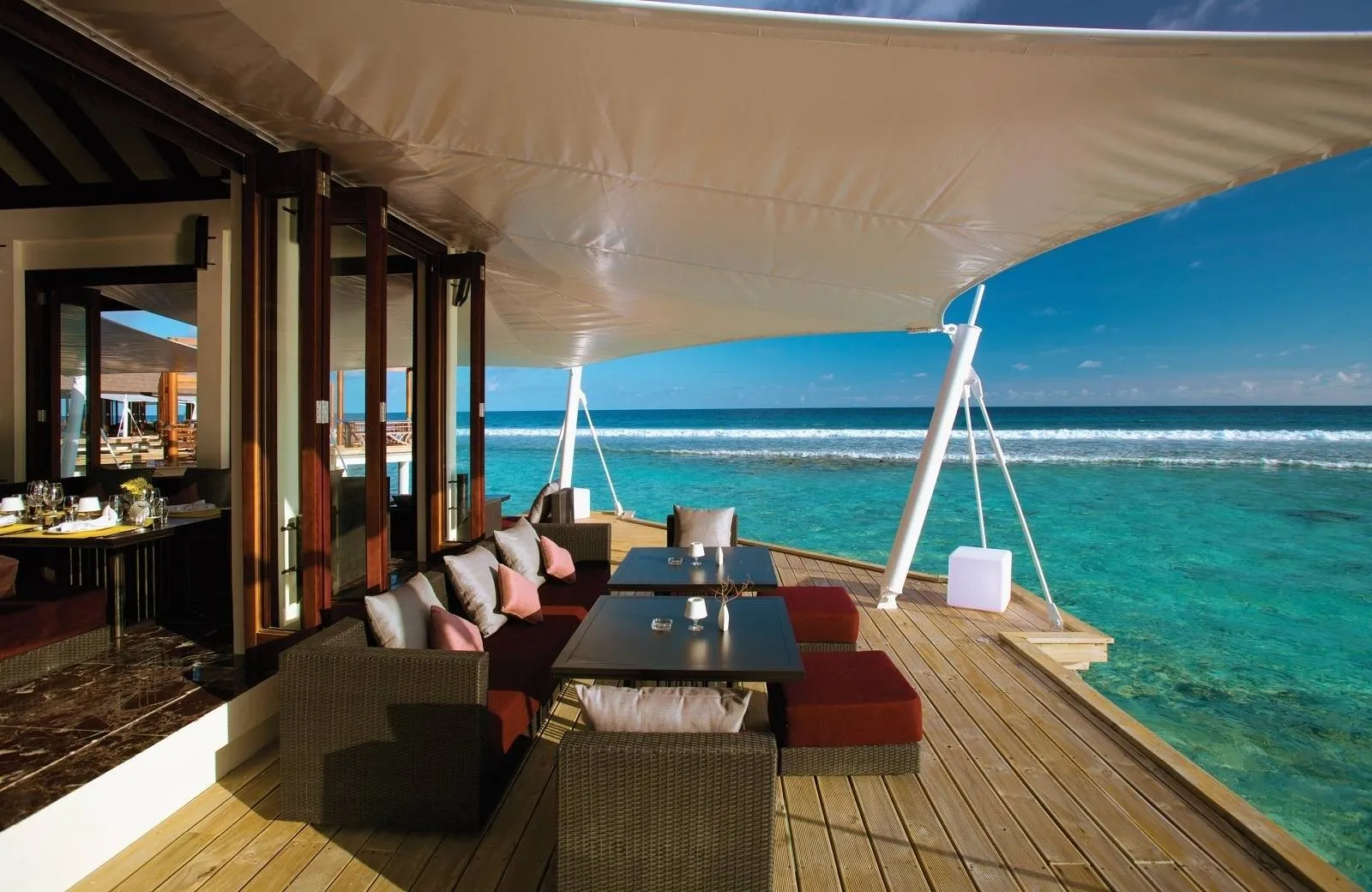 Atmosphere Kanifushi Maldives 5*