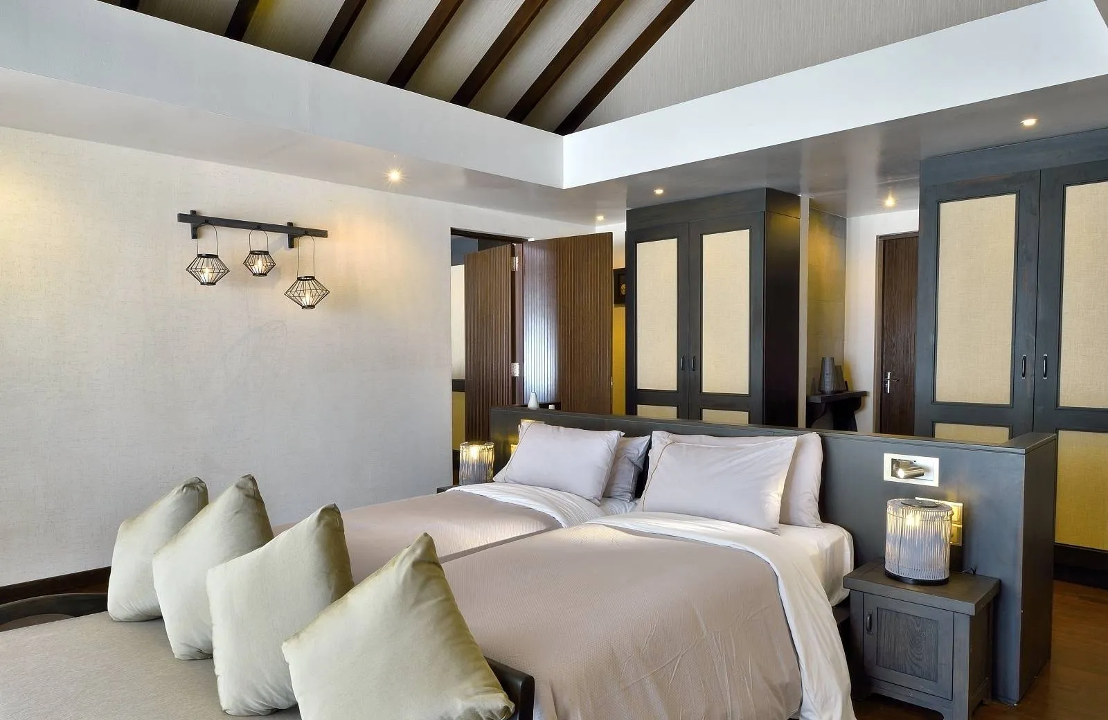 Atmosphere Kanifushi Maldives 5*