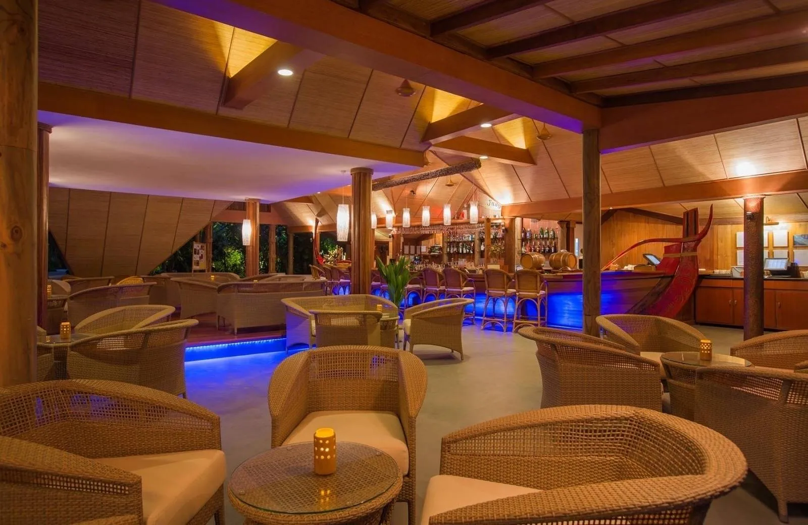 Kuramathi Maldives 4*