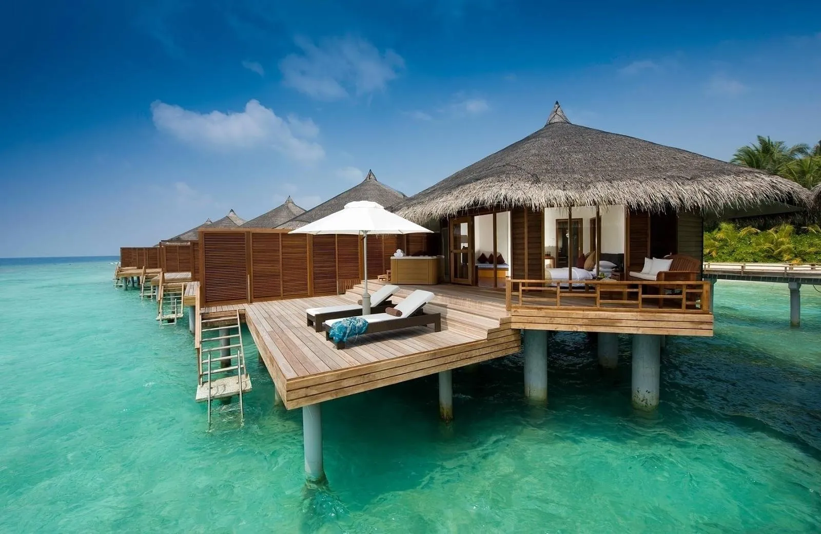 Kuramathi Maldives 4*