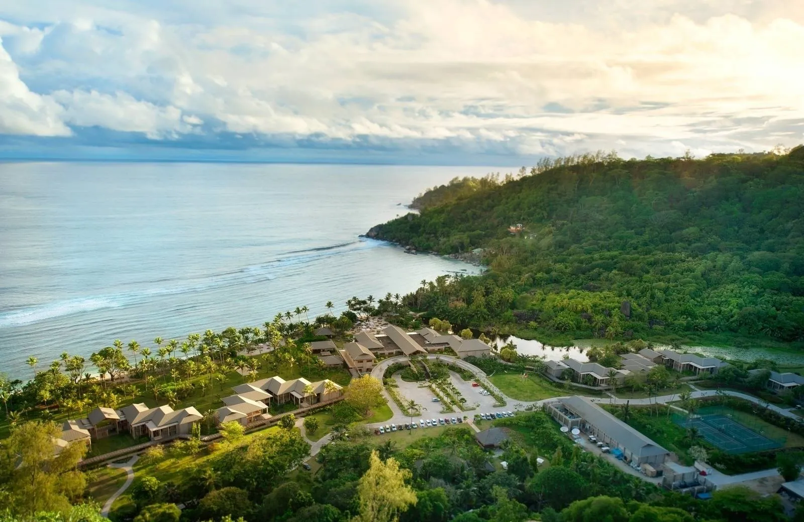 Kempinski Seychelles Resort 5*