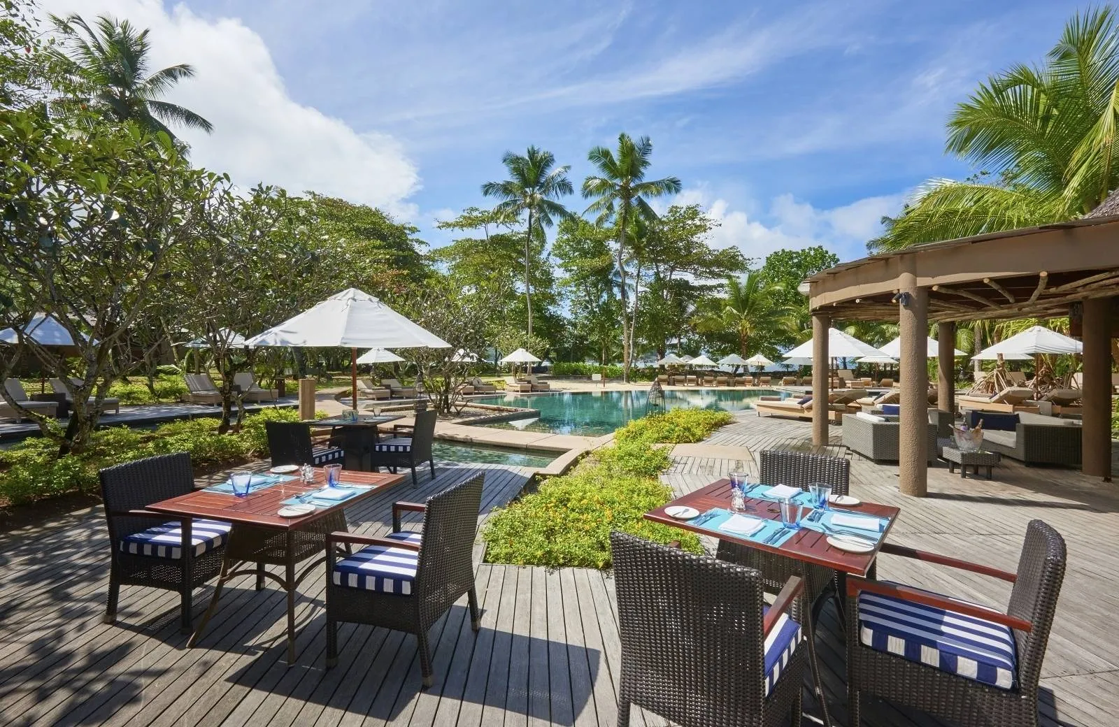 Constance Ephelia 5*