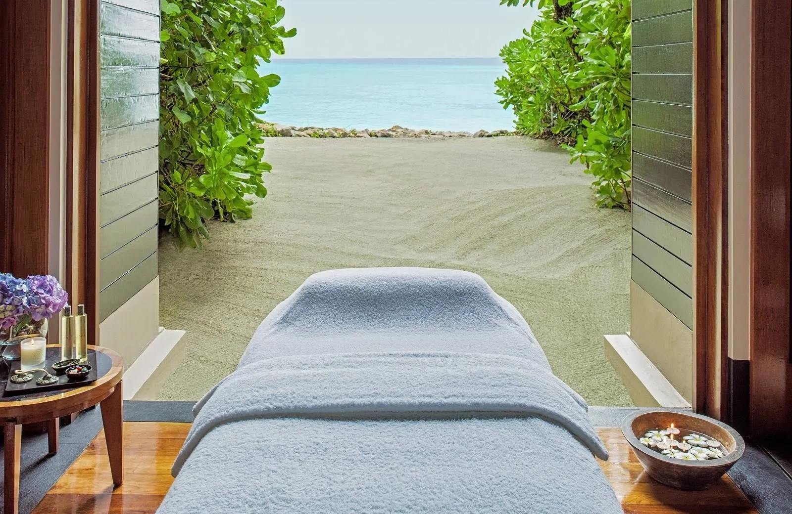 One&Only Reethi Rah 5*