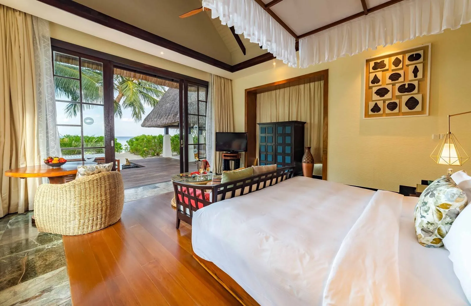 OZEN Reserve Bolifushi 5*