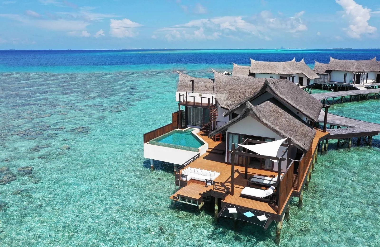 OZEN Reserve Bolifushi (ex. Jumeirah Vittaveli) 5*
