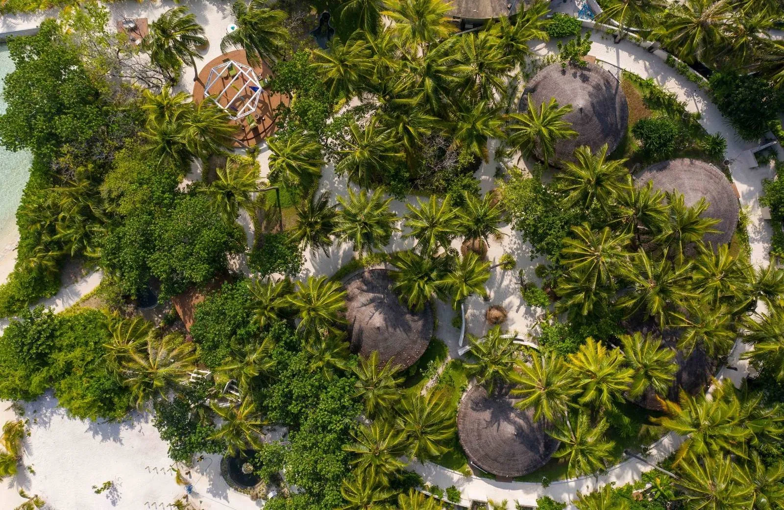 OZEN Reserve Bolifushi 5*