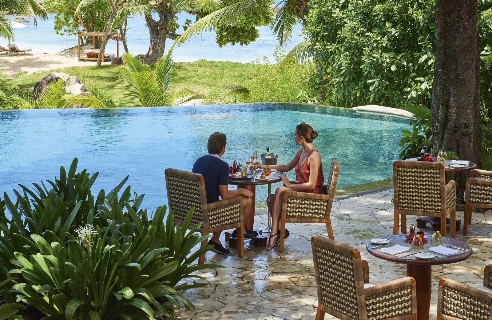 Constance Lemuria 5*