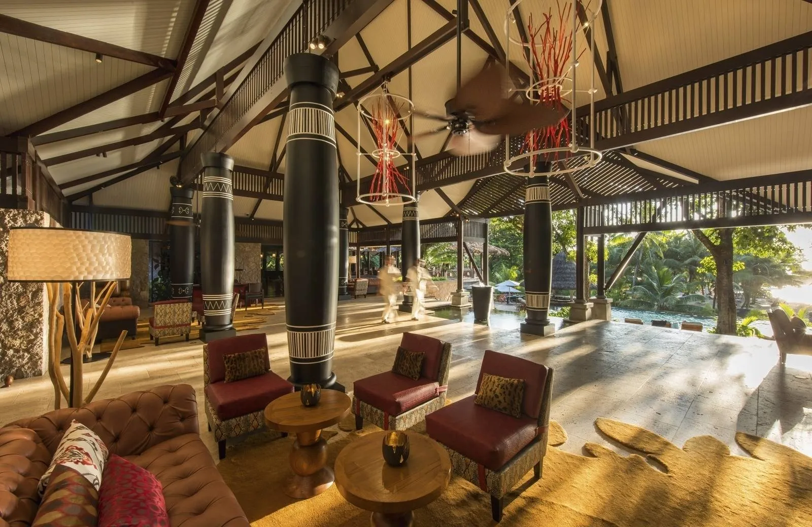 Constance Lemuria 5*