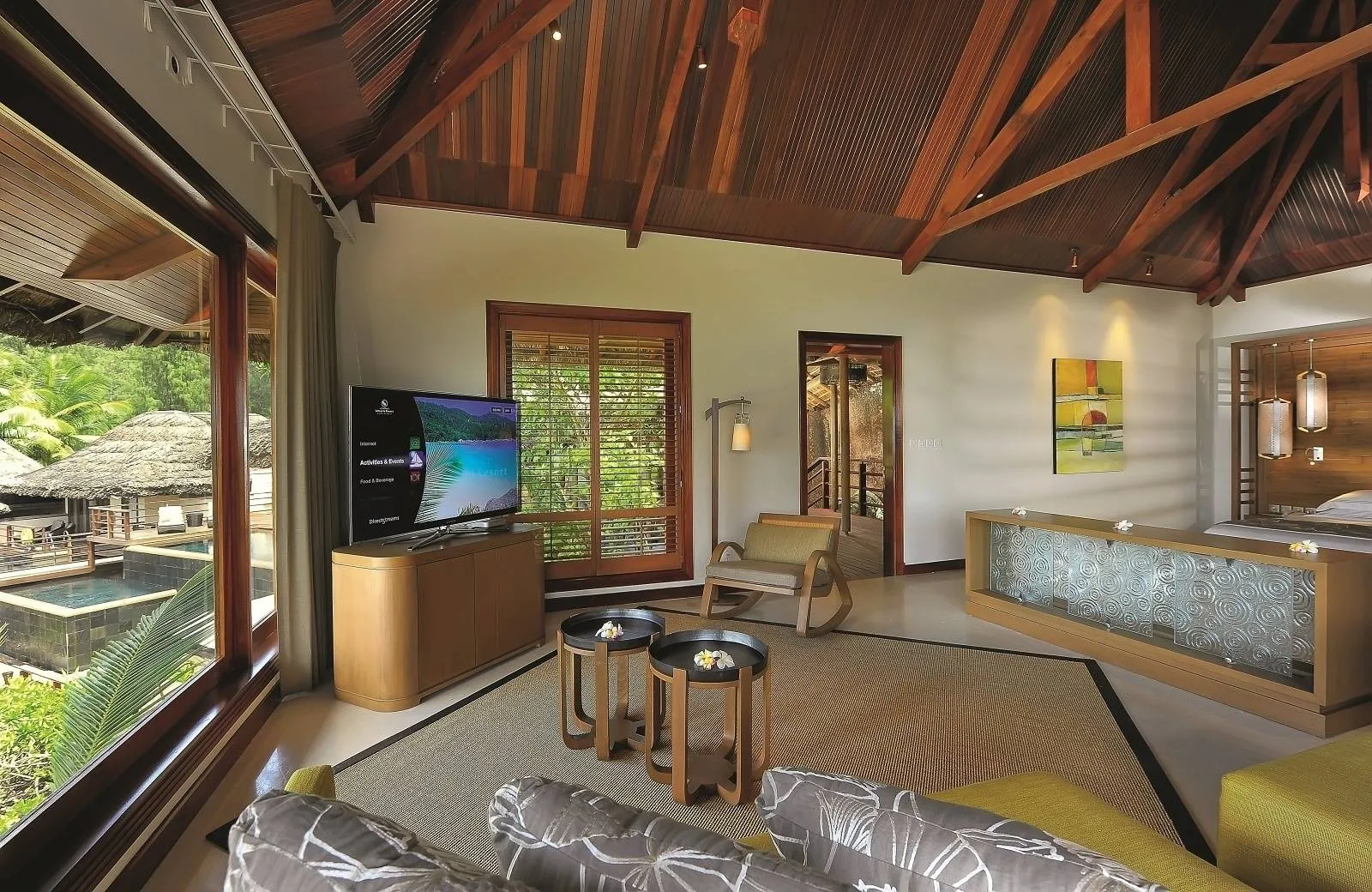 Constance Lemuria 5*