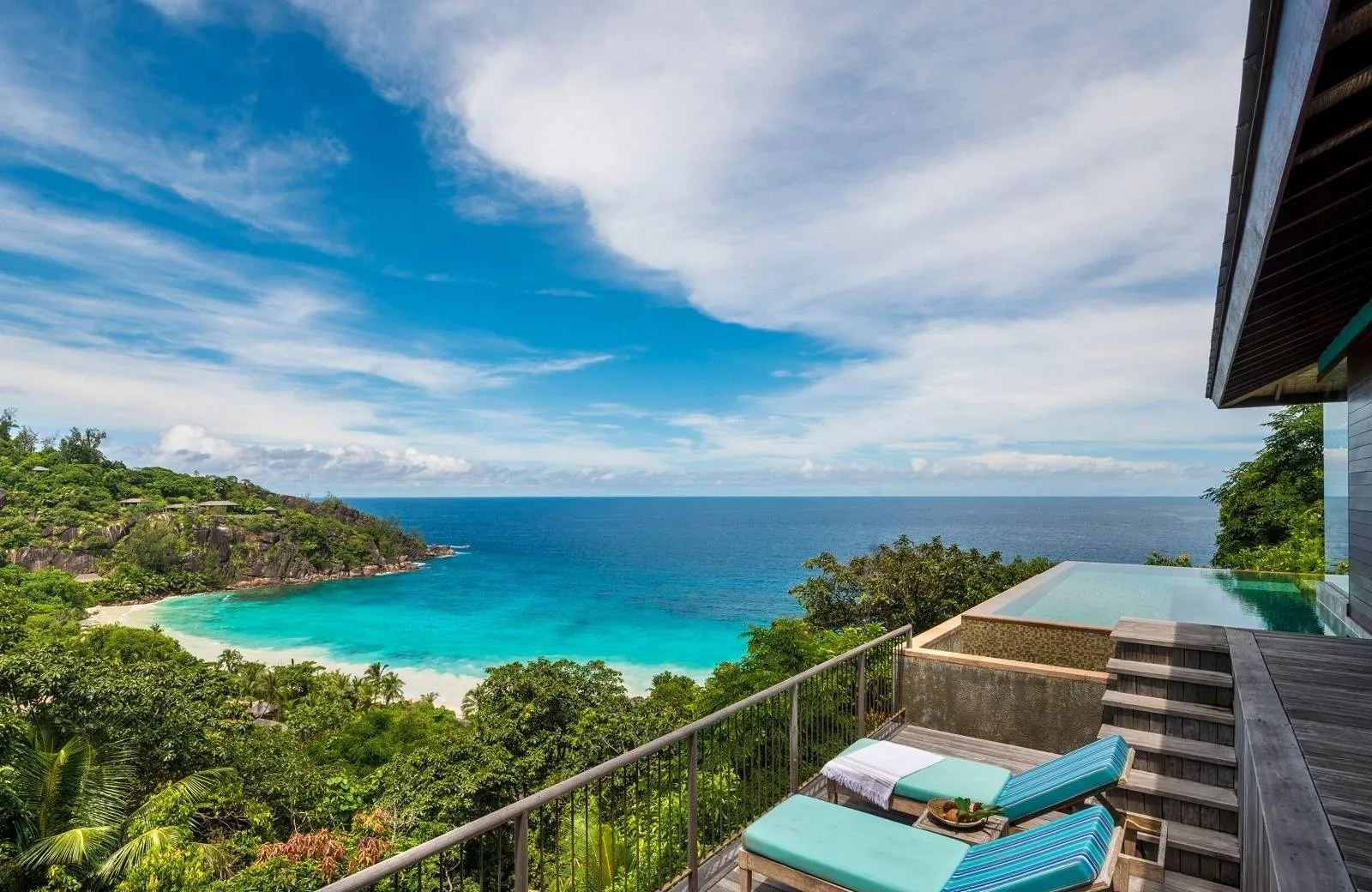Four Seasons Resort Seychelles 5*