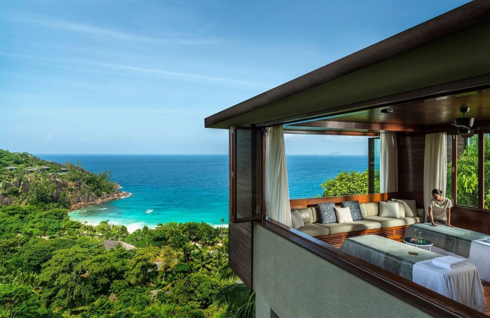 Four Seasons Resort Seychelles 5*