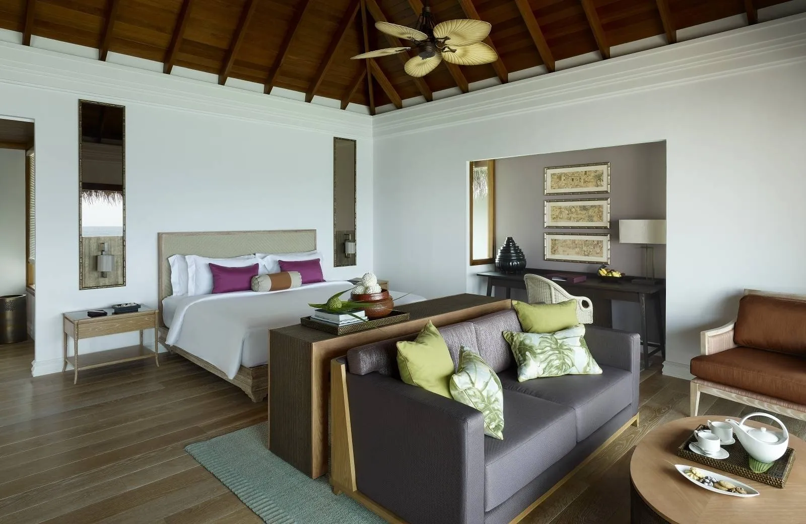 Dusit Thani Maldives 5*